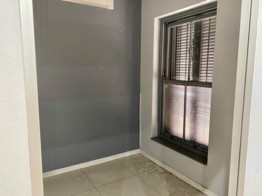 To Let commercial Property for Rent in Cape Town City Centre Western Cape